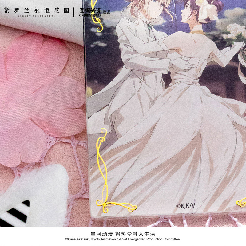 Официальная акриловая подставк – обзор и цена Violet Evergarden Dress