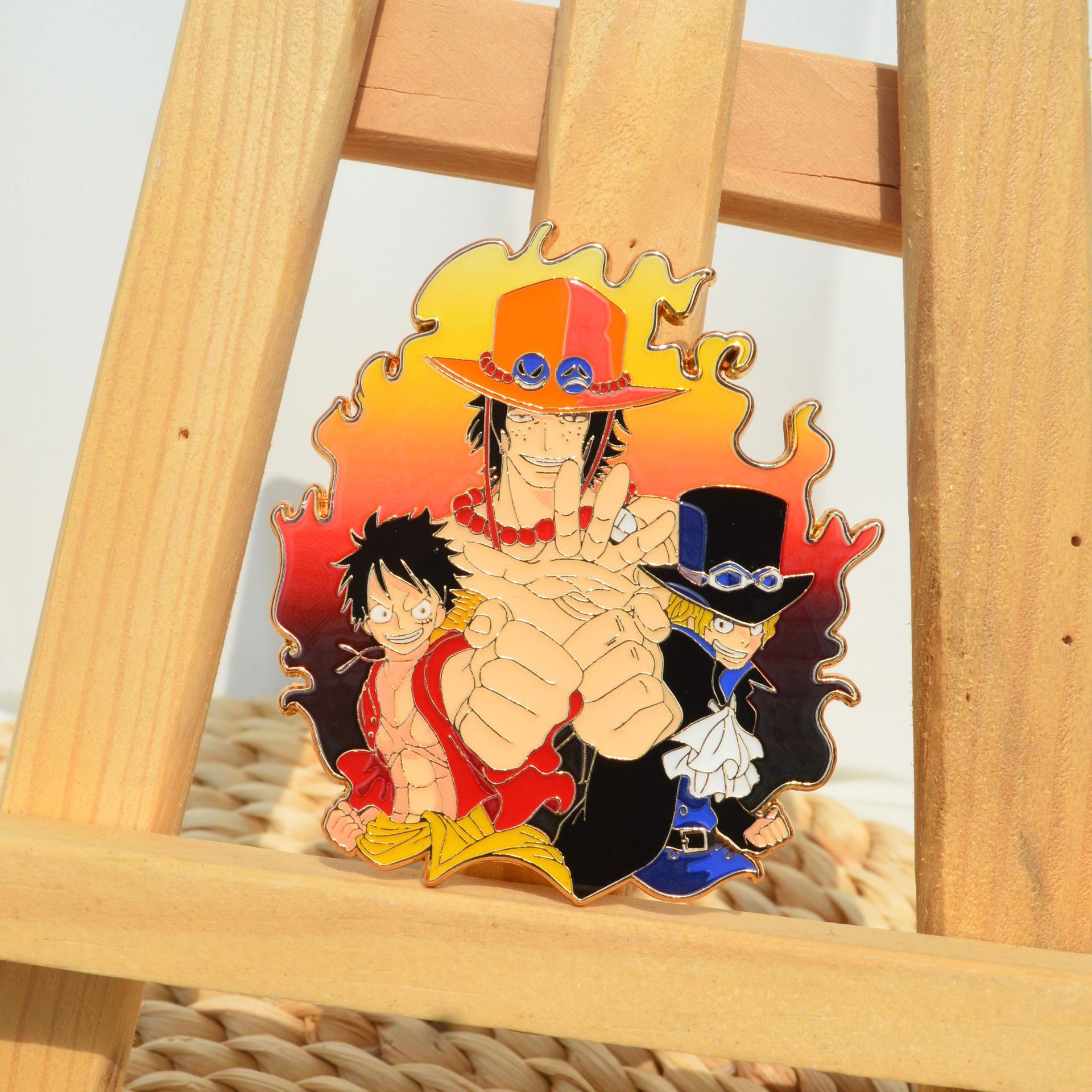 Эмалевые значки и подвески Ace – обзор и цена Anime Cosplay Luffy
